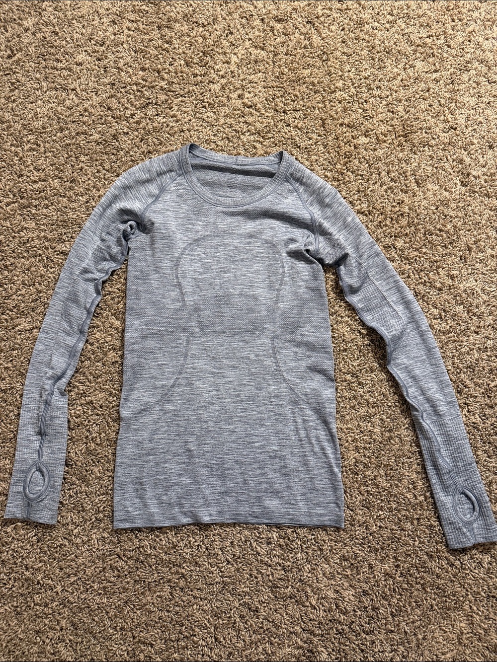 lululemon athletica Light Heather Gray Seamless Long Sleeve Top